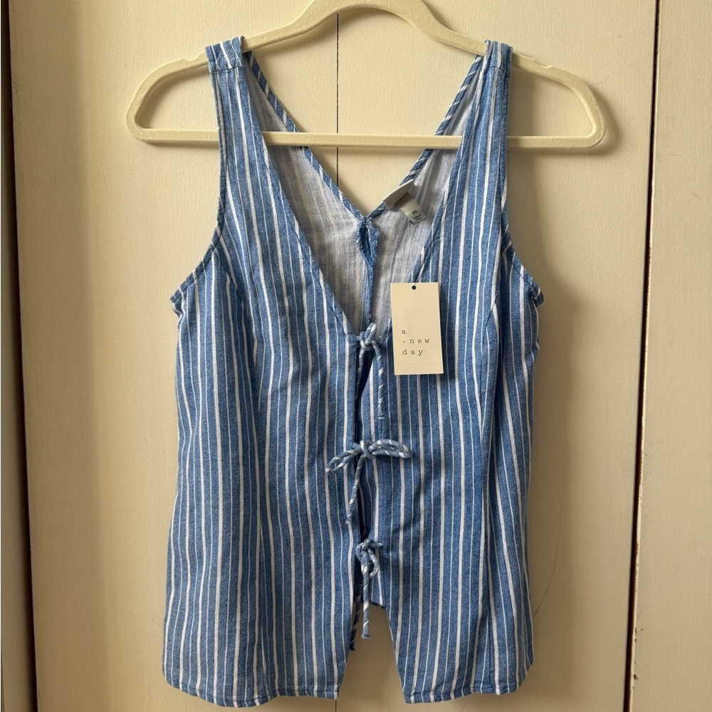 NWT A New Day Striped Light Blue Women's Cami with Tie Front Closures XS - Picture 2 of 5